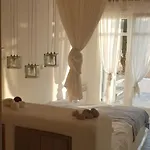 White Luxury With Amazing Seaview And Pool אגיוס סטפנוס