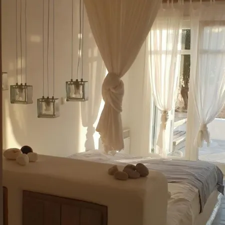 White Luxury With Amazing Seaview And Pool אגיוס סטפנוס