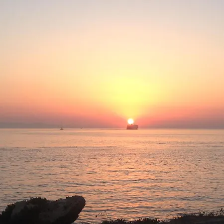 White Luxury With Amazing Seaview And Pool *