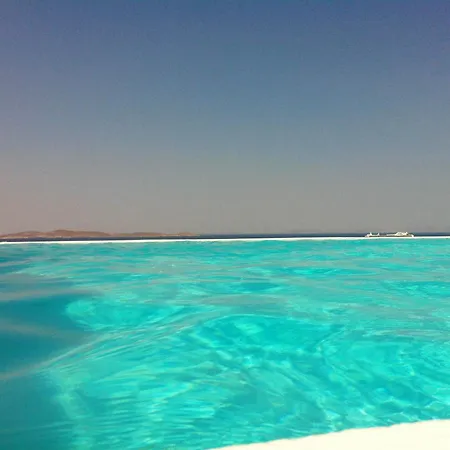 White Luxury With Amazing Seaview And Pool Lägenhet Mykonos Town