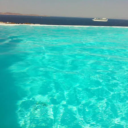 White Luxury With Amazing Seaview And Pool