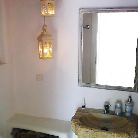 White Luxury With Amazing Seaview And Pool