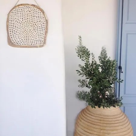 White Luxury With Amazing Seaview And Pool Apartment *