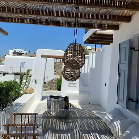 White Luxury With Amazing Seaview And Pool Apartment *